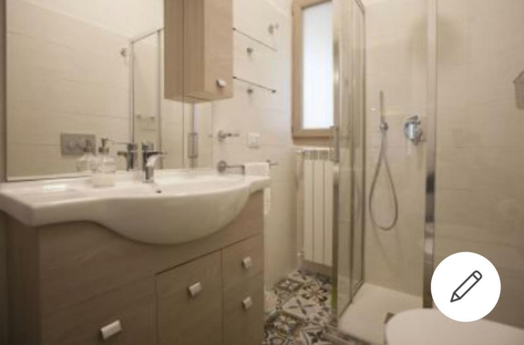 Appartement Les Griffes House à Florence Extérieur photo